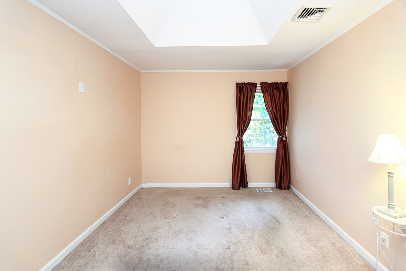 12 Ronan Rd, Glen Cove 17 12 Ronan Rd, Glen Cove 17