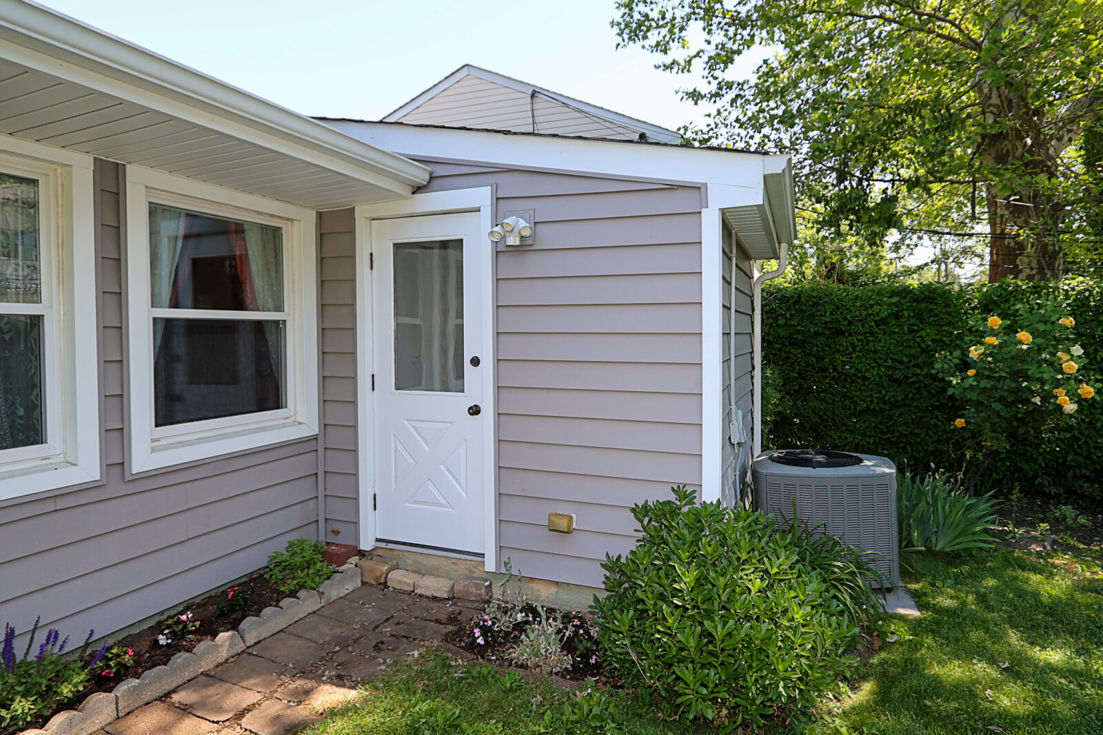 12 Ronan Rd, Glen Cove 23